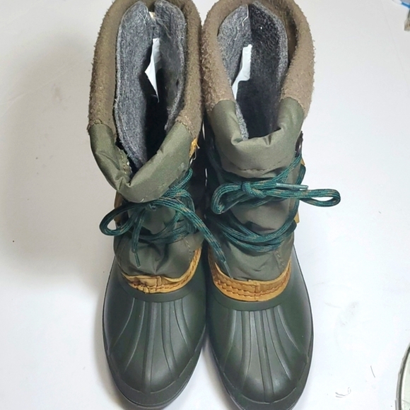 SOREL WINTER BOOTS MADE IN CANADA SIZE 6 WATERPROOF - Picture 5 of 13